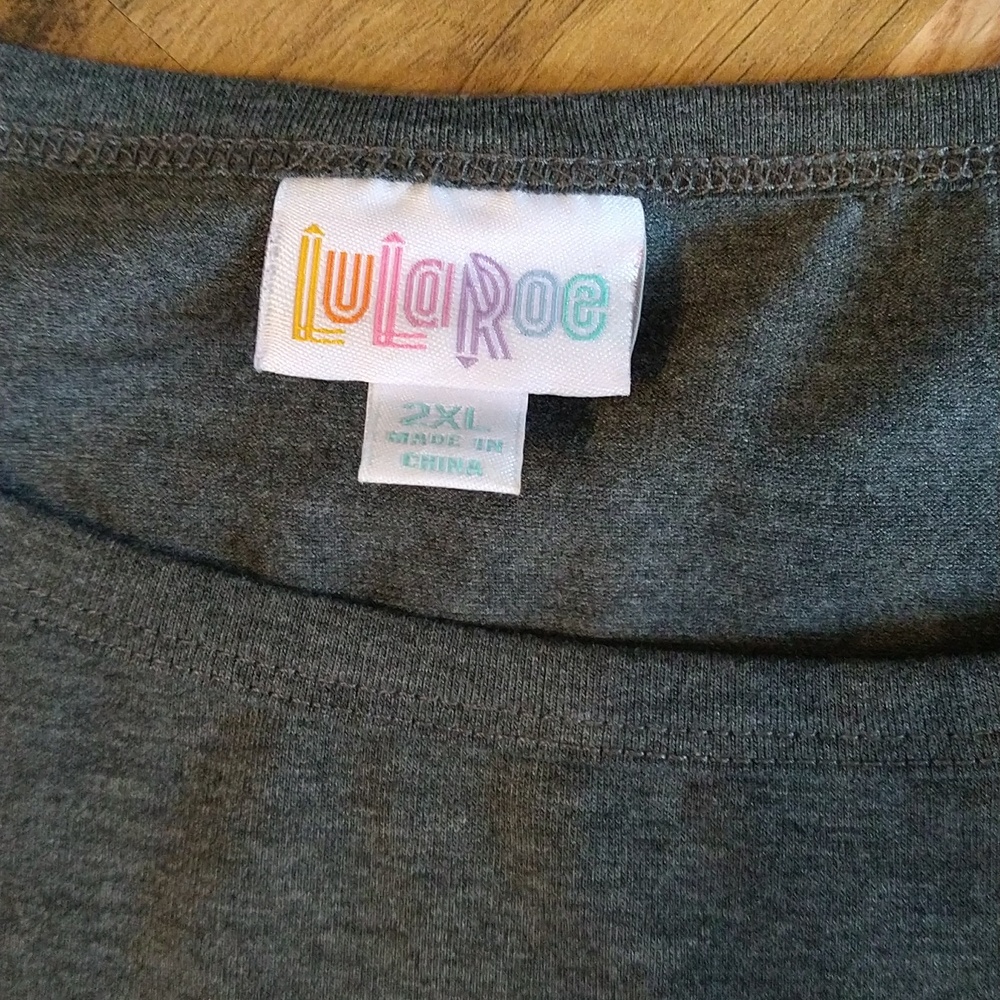 Lularoe Julia - Picture 3 of 3